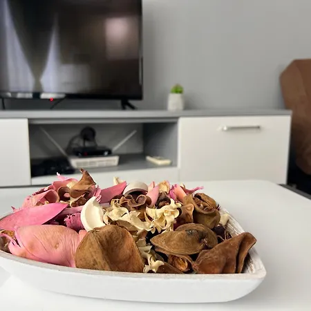 Sea Garden Апартамент